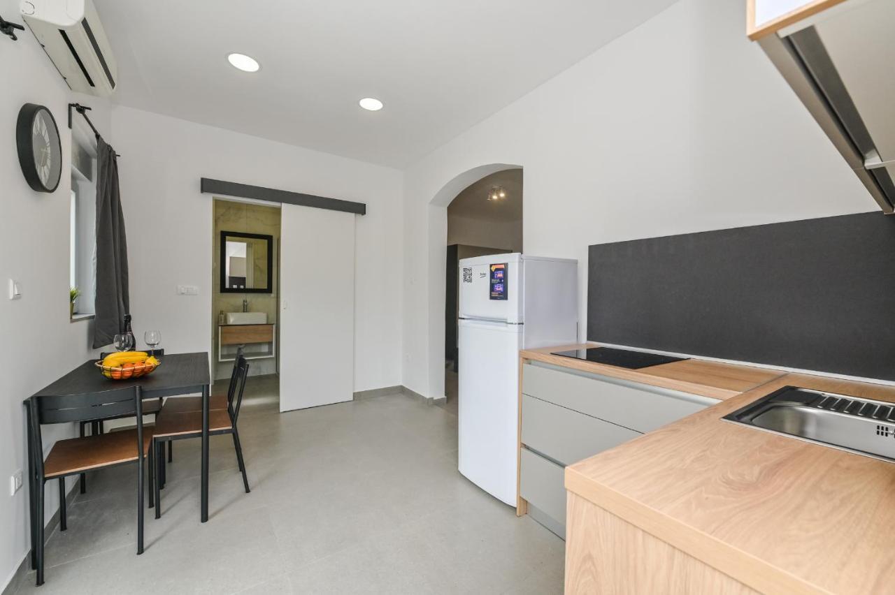 노바야 Double L House 아파트 외부 사진